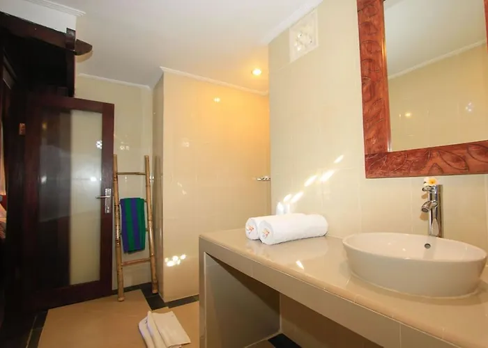 Villa Radiant Jepun *