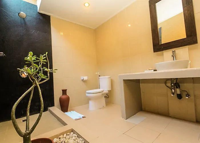 Villa Radiant Jepun Legian